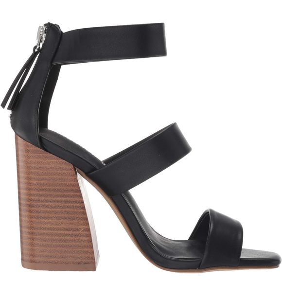 MADDEN GIRL Clyde City Sandals - Picture 3 of 13